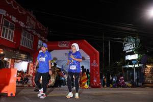 BIB: 4826, 3397
                            <button type="button" onclick="openModal(26259483)" class="btn btn-primary btn-sm float-right btn-popup" data-toggle="modal" data-target=".modal-high-quality">
                        <i class="fas fa-shopping-cart"></i> Add to Cart
                    </button>
                                            <button type="button" onclick="isThisMe(26259483, true)" class="btn btn-success btn-sm float-right btn-popup btn-isme hidden" data-toggle="tooltip" data-placement="bottom" title="นี่คือรูปของคุณใช่ไหม คลิกที่นี่เพื่อเอาเข้าอัลบั้ม">
                        <i class="fas fa-plus"></i> Add to album
                    </button>
                    <button type="button" onclick="isThisMe(26259483, false)" class="btn btn-warning btn-sm float-right btn-popup btn-isnotme hidden">
                        <i class="fas fa-ban"></i> Remove from album
                    </button>